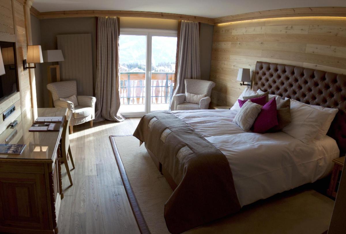 Hotel Royal Crans-Montana Bilik gambar