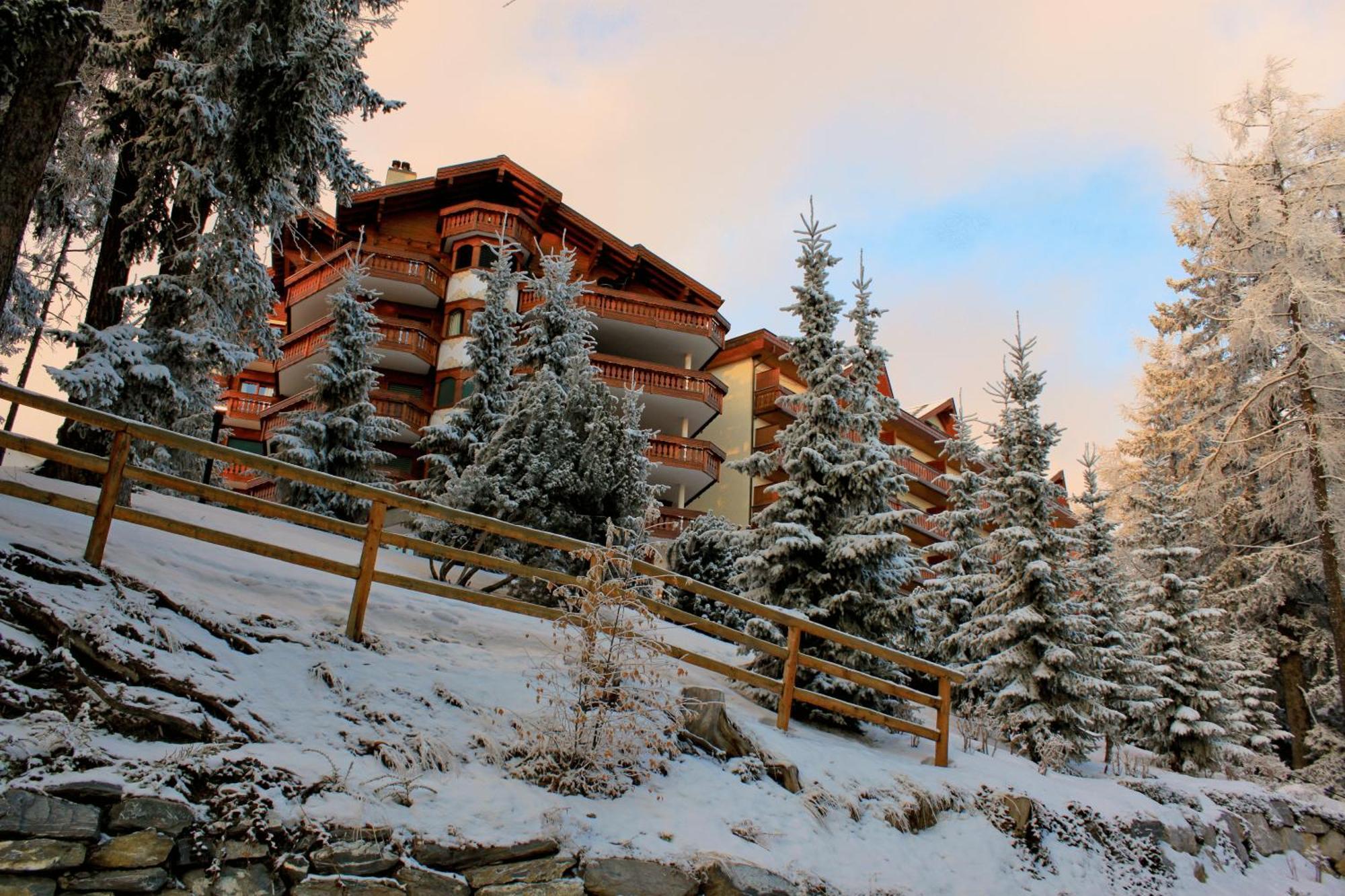 Hotel Royal Crans-Montana Luaran gambar